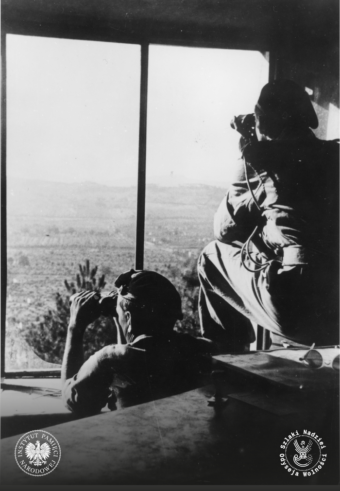 Żołnierze 2 Korpusu podczas walk o Osimo