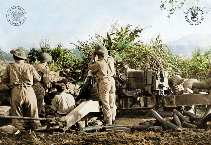 Żołnierze 2 Korpusu podczas walk