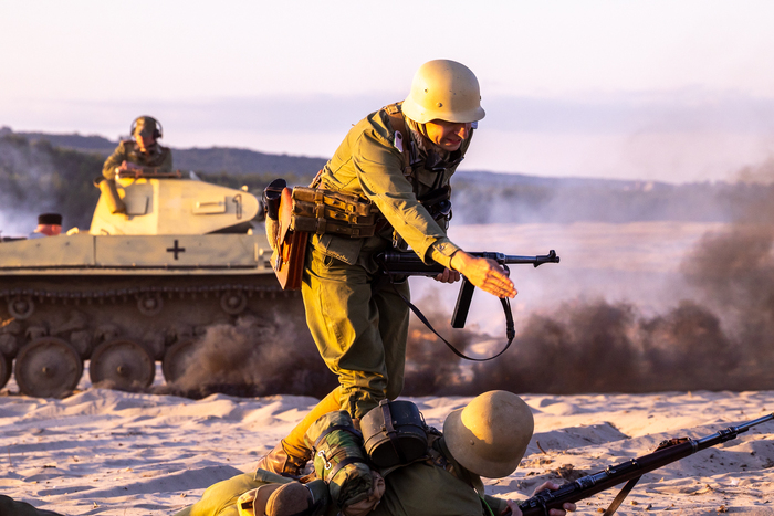 Tobruk 1941. Przystanek Żywej Historii na Pustyni Błędowskiej. Fot.9 Sławek Kasper (IPN)