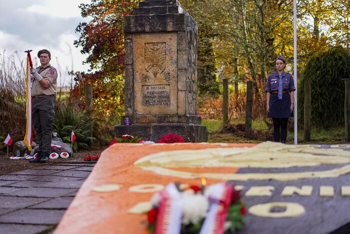Obchody Narodowego Święta Niepodległości w Douglas. Fot.2 Mateusz Niegowski (IPN)