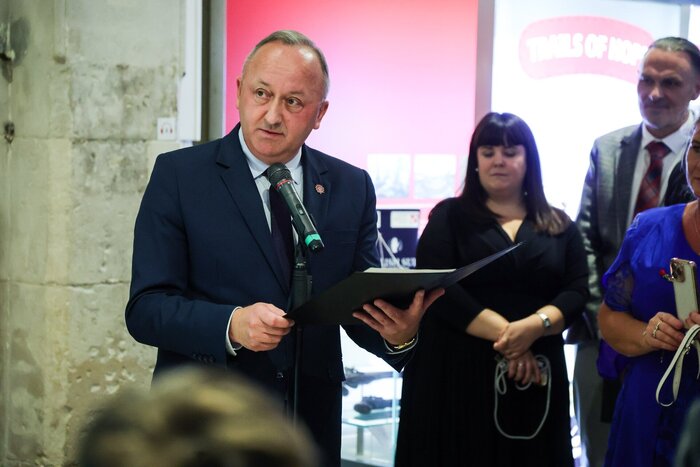 90. rocznica wodowania okrętu ORP Błyskawica Londyn 10 października 2026 rok. Fot.2. Dariusz Skrzyniarz IPN
